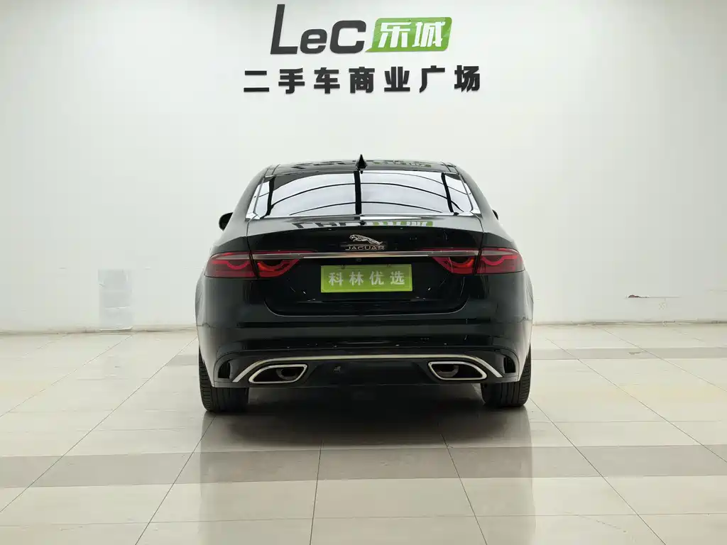 Jaguar XFL 2022 XFL 2.0T P250 two-wheel drive elite sports version купить на сайте DeffCars
