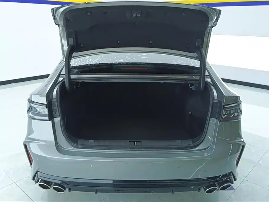 Arrizo 8 2023 high-energy version 2.0T DCT Royal купить на сайте DeffCars