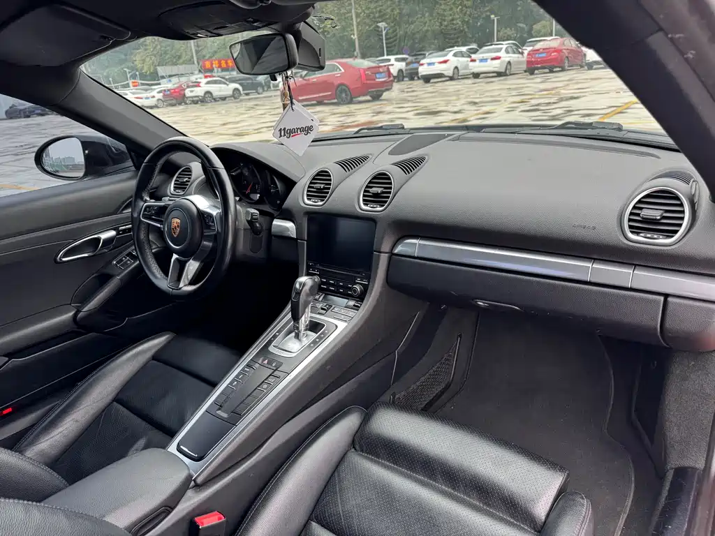 Porsche 718 2018 Cayman 2.0T купить на сайте DeffCars