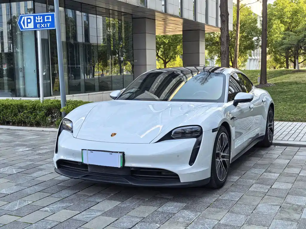 Taycan 2022 facelift Taycan купить на сайте DeffCars