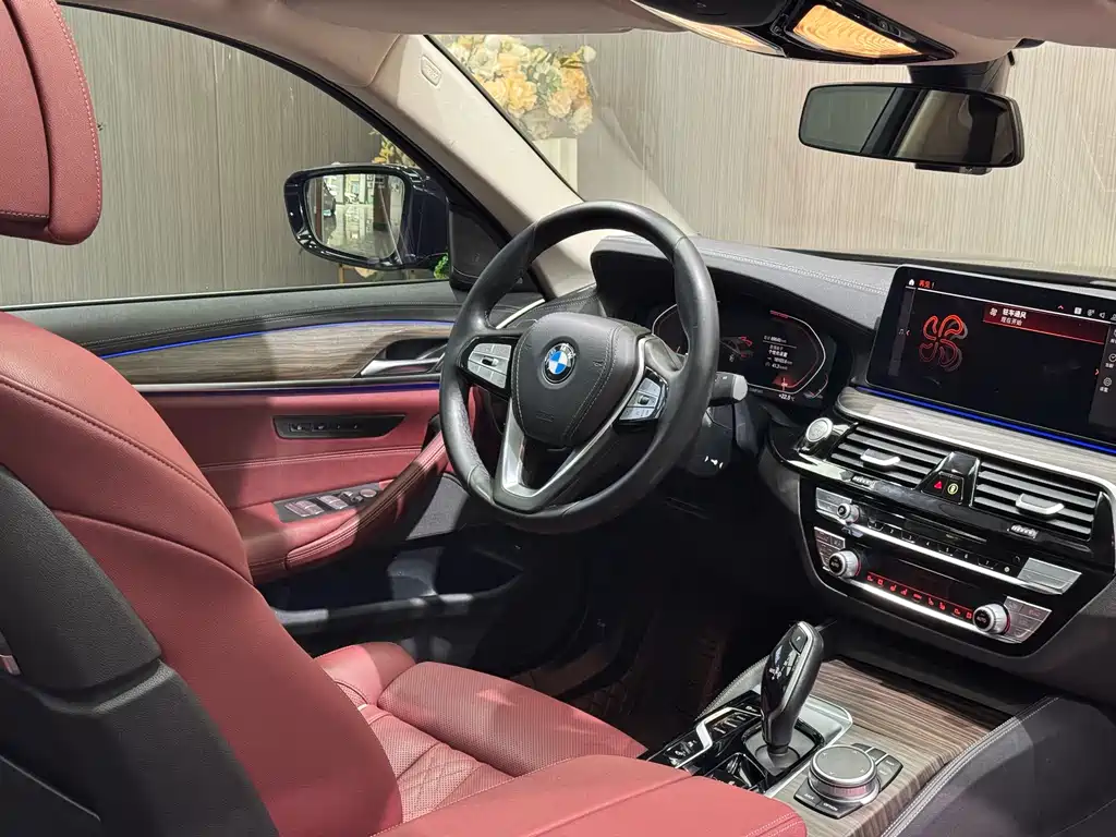 BMW 5 Series 2021 530Li Exclusive Luxury Package купить на сайте DeffCars