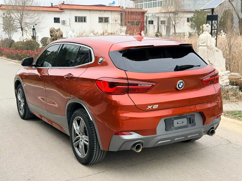 BMW X2 2020 sDrive25i Leading M Off-Road Package купить на сайте DeffCars