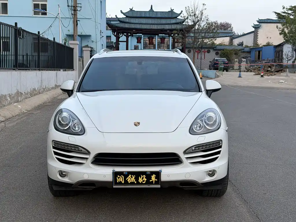Cayenne 2014 Cayenne Platinum Edition 3.0T купить на сайте DeffCars