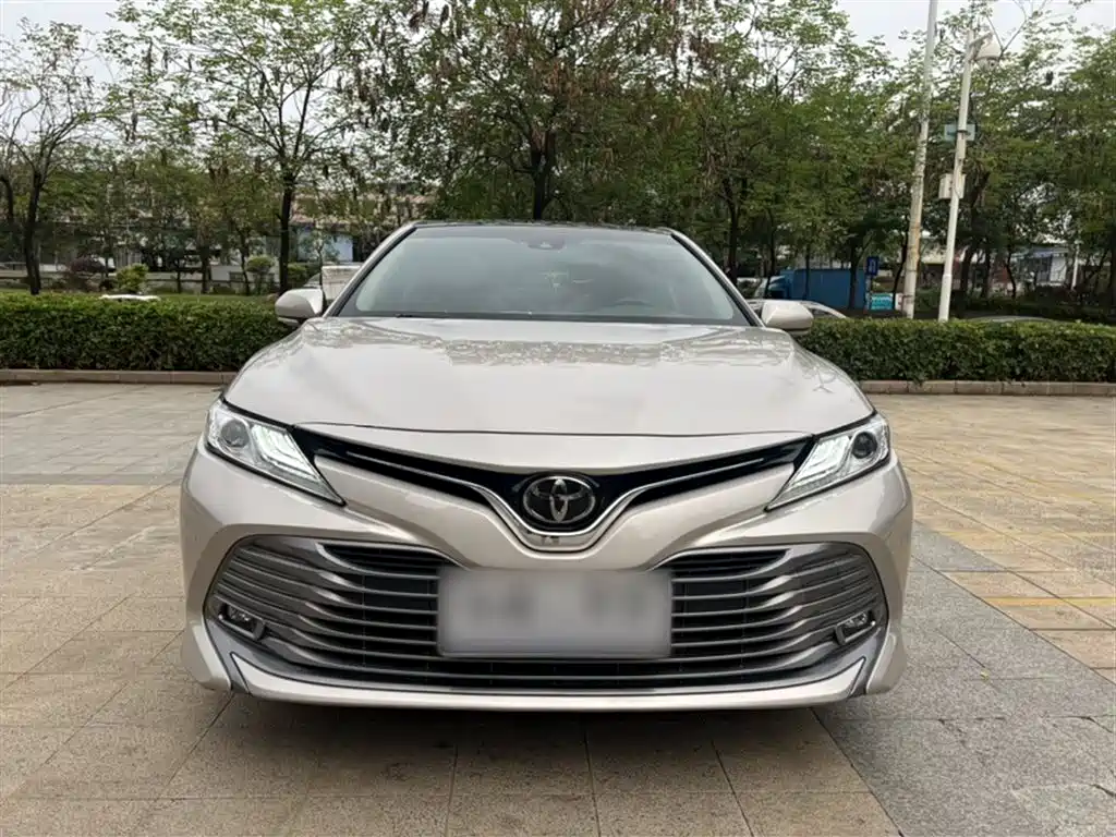 Camry 2019 facelift 2.5G Deluxe Edition купить на сайте DeffCars