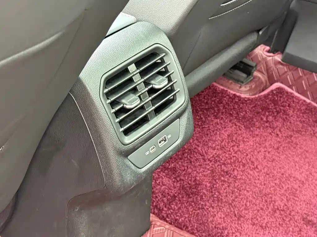 Lingdu 2024 Lingdu L 280TSI DSG Hot Edition купить на сайте DeffCars