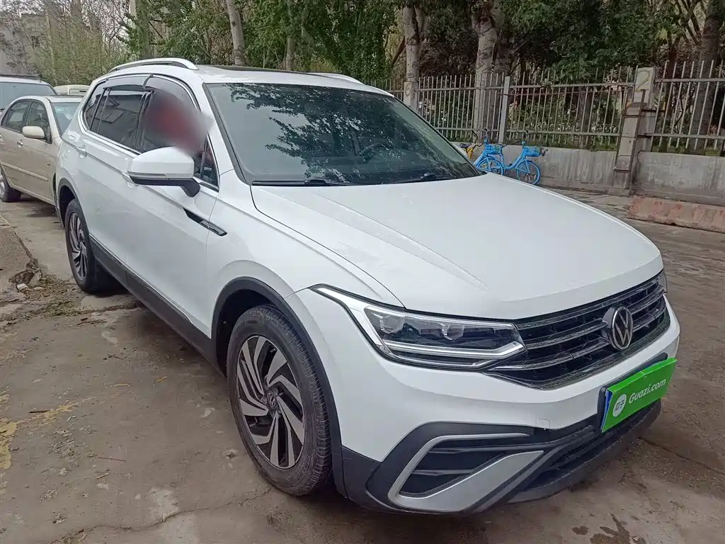 Tiguan L 2023 330TSI automatic two-wheel drive smart version купить на сайте DeffCars