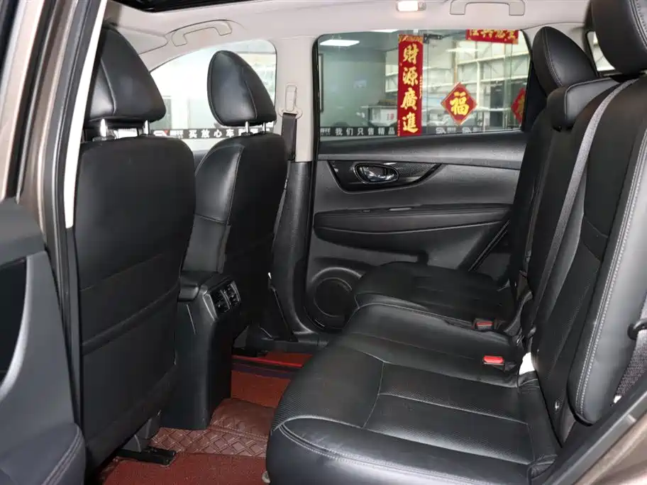 X-Trail 2020 2.5L XL ITS 3rows CVT 4WD seven-seat luxury pilot version купить на сайте DeffCars