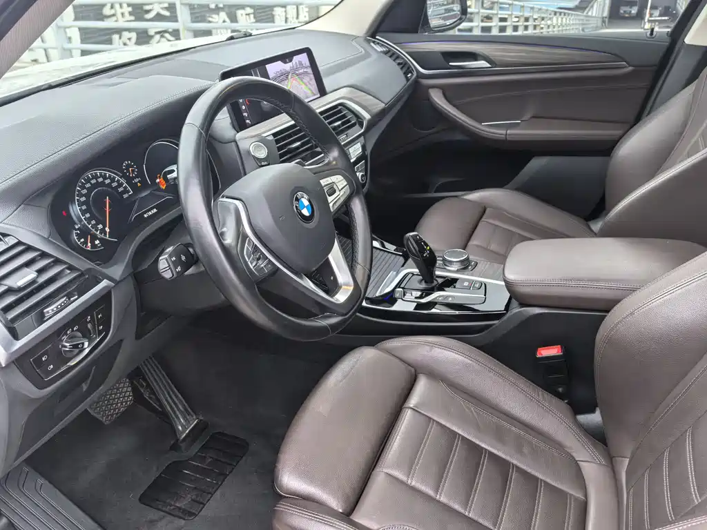 BMW X3 2018 xDrive28i Luxury Package National VI купить на сайте DeffCars