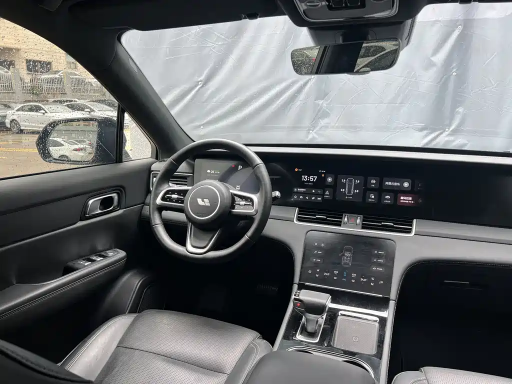 Ideal ONE 2021 extended range 6-seater version купить на сайте DeffCars