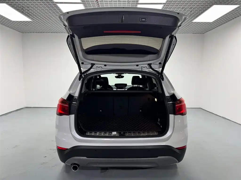 BMW X1 2019 sDrive18Li Fashion Model купить на сайте DeffCars