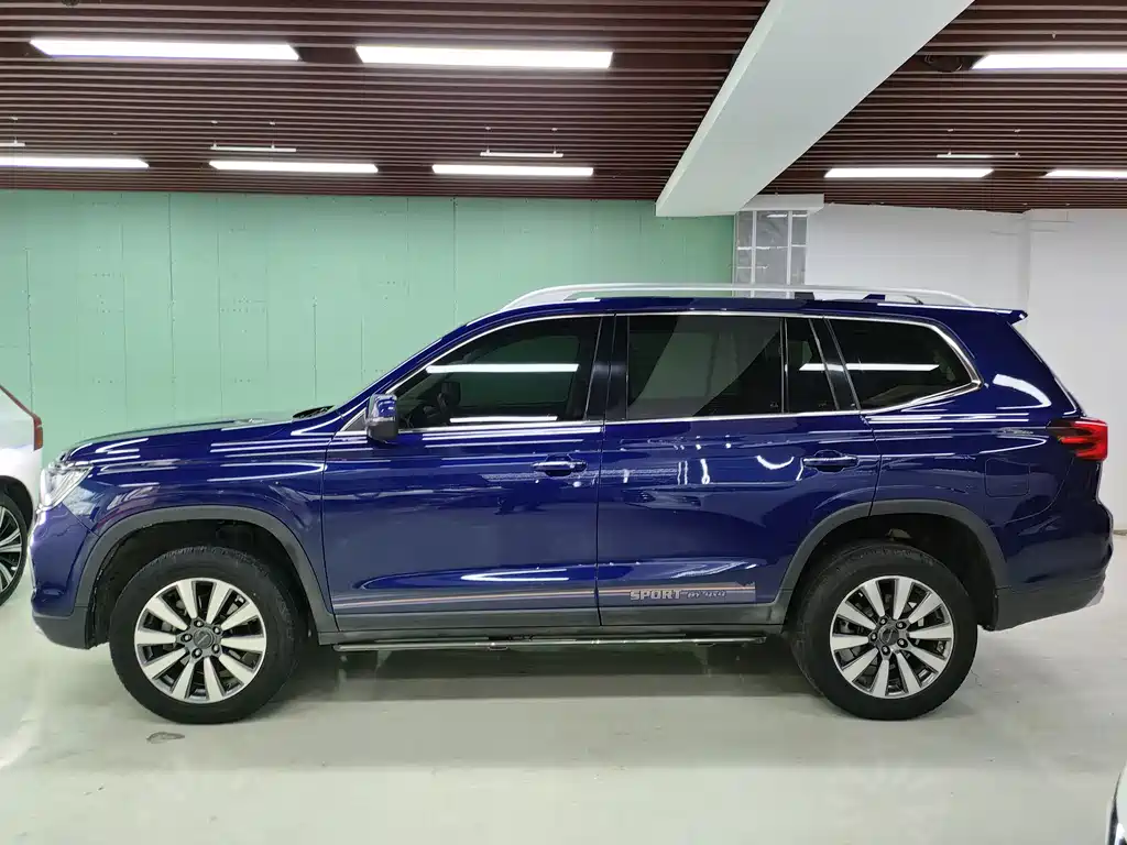 Roewe RX8 2018 30T Intelligent Network Two-wheel Drive Ultimate Edition купить на сайте DeffCars