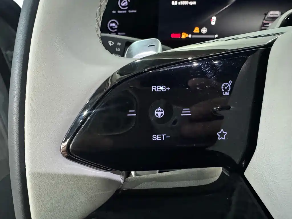 Xingtu Yaoguang 2023 400T two-wheel drive luxury version купить на сайте DeffCars