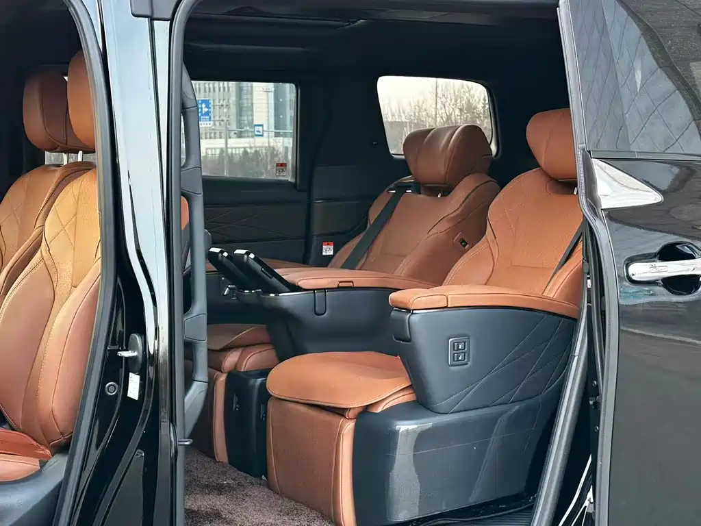 Alfa 2025 Shuangqing 2.5L Premium Gold Edition купить на сайте DeffCars