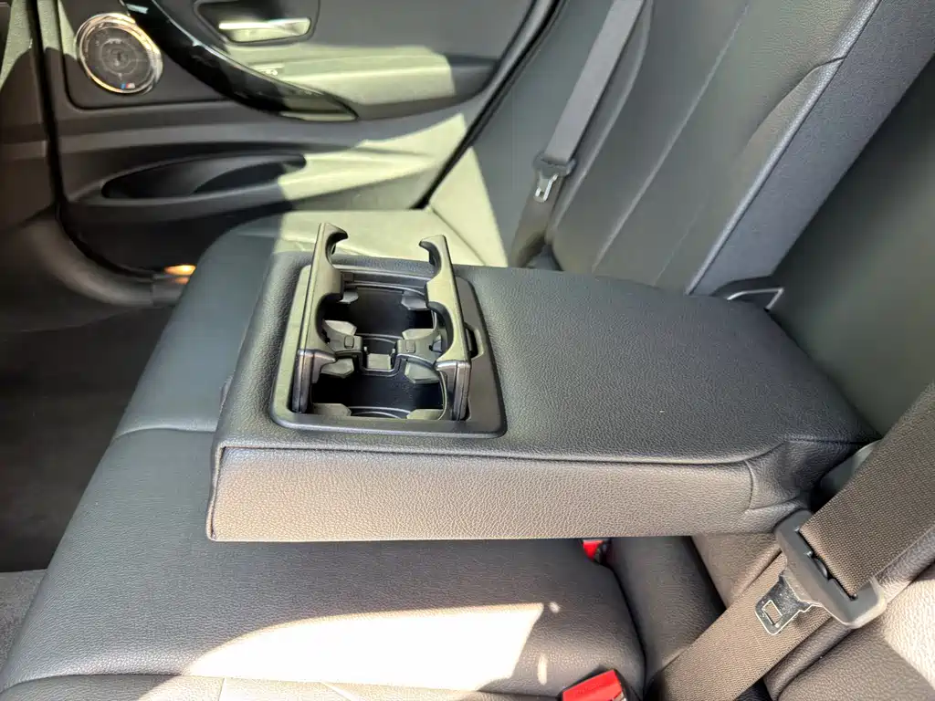 BMW 3 Series GT 2020 320i M Sports Package купить на сайте DeffCars