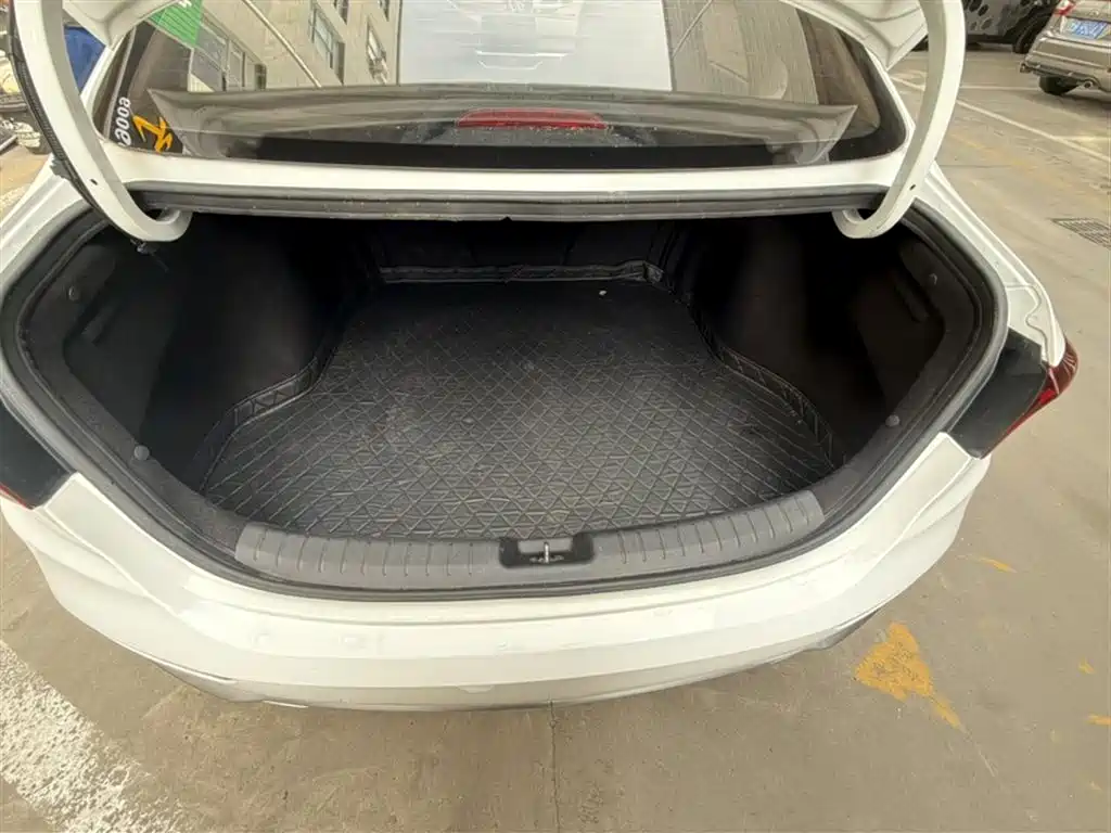 Kia K3 2020 1.5L CVT cutting-edge sunroof version купить на сайте DeffCars