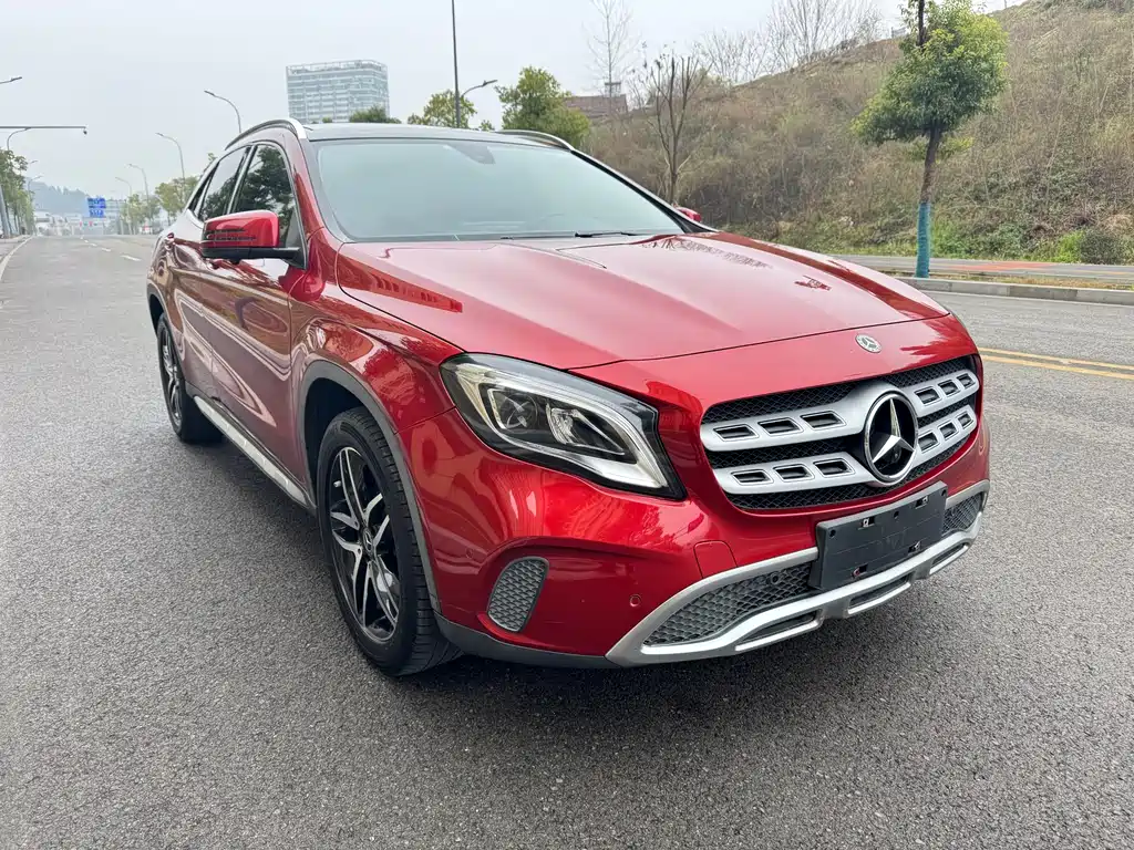 Mercedes-Benz GLA 2017 GLA 200 Fashion Model купить на сайте DeffCars