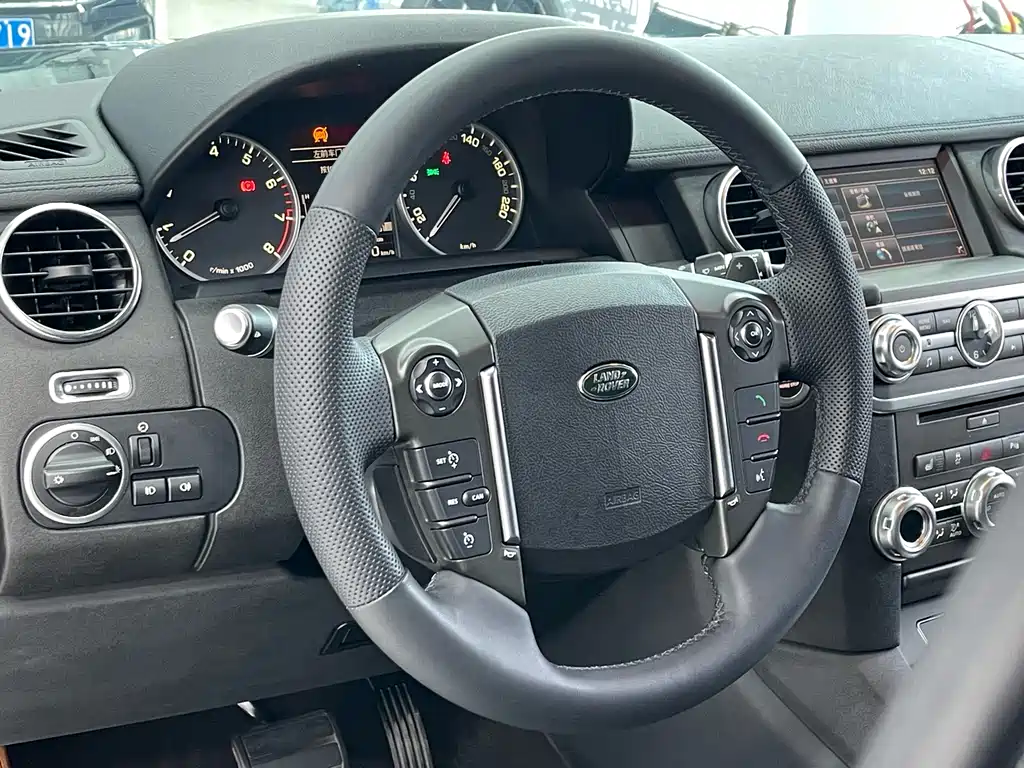 Discover the 2016 3.0 SC Obsidian Collector’s Edition HSE купить на сайте DeffCars