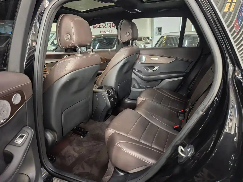 Mercedes-Benz GLC 2020 facelift GLC 300 L 4MATIC dynamic купить на сайте DeffCars