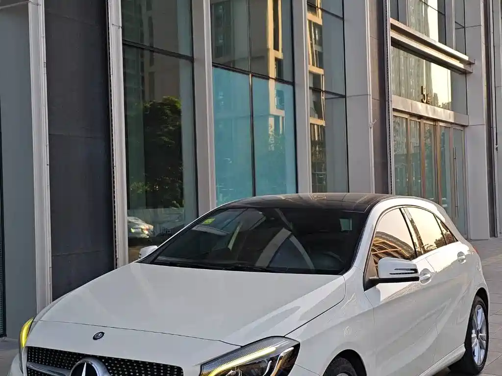 Mercedes-Benz A-Class Imported 2016 A 200 Dynamic купить на сайте DeffCars