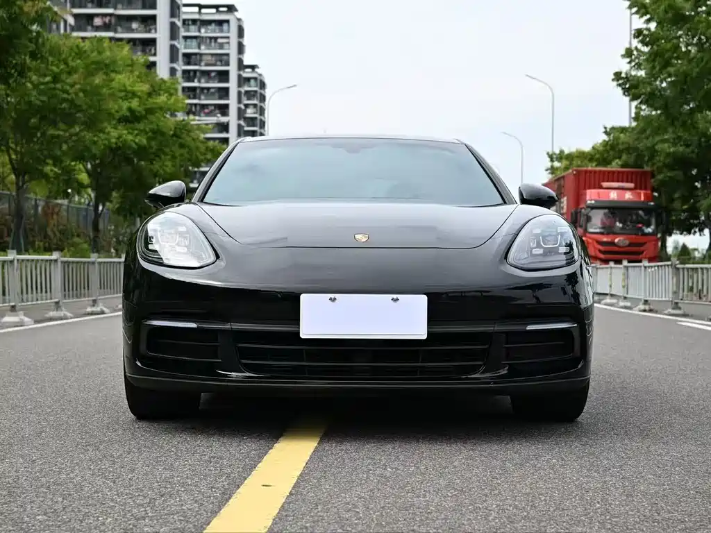 Panamera 2017 Panamera 3.0T купить на сайте DeffCars