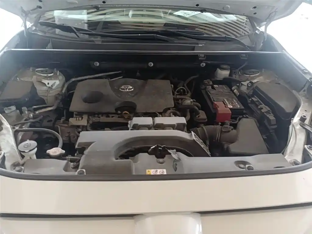 RAV4 Rongfang 2020 2.0L CVT two-wheel drive premium version купить на сайте DeffCars