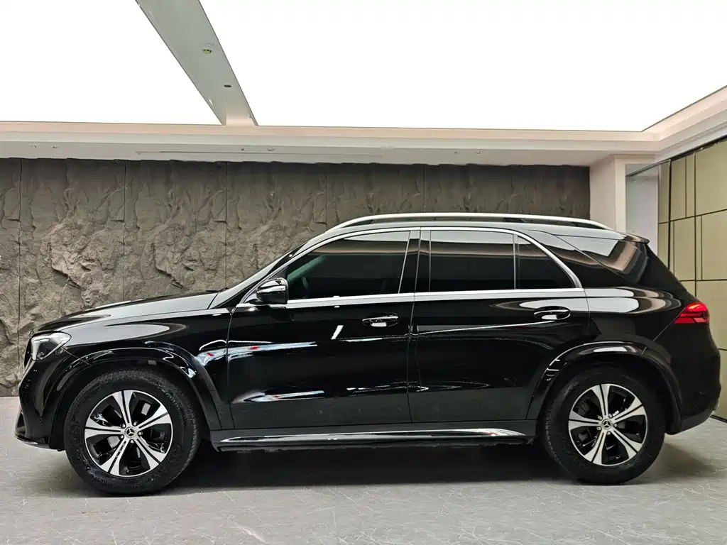 Mercedes-Benz GLE 2024 GLE 350 4MATIC Dynamic купить на сайте DeffCars