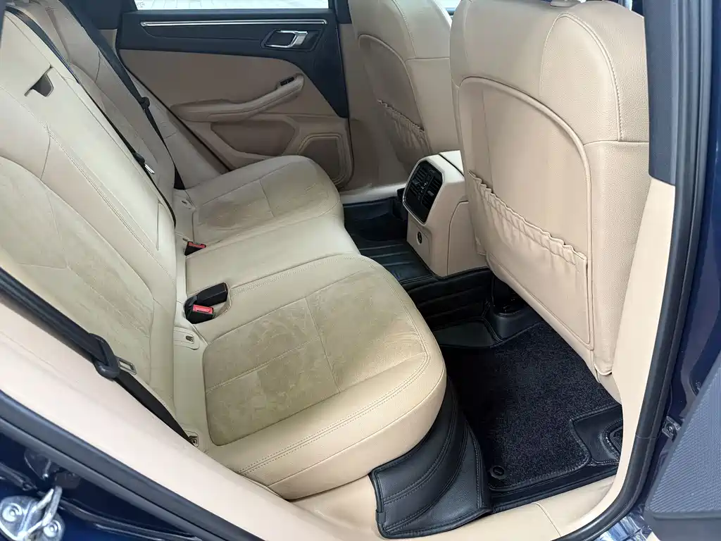 Macan 2018 Macan 2.0T купить на сайте DeffCars