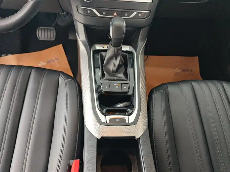 Peugeot 408 2020 360THP 10th Anniversary Premium Edition купить на сайте DeffCars
