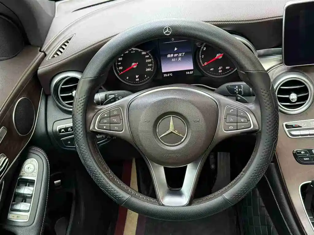 Mercedes-Benz GLC 2016 GLC 300 4MATIC luxury model купить на сайте DeffCars