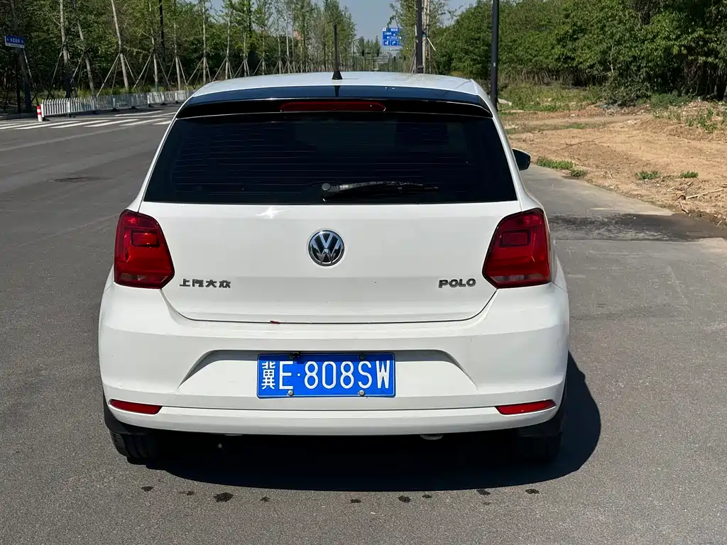 Polo 2016 1.4L automatic fashion model купить на сайте DeffCars