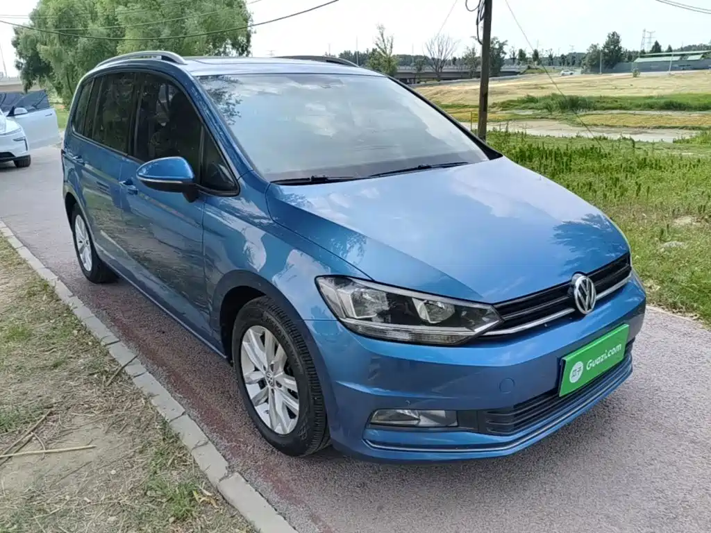 Touran 2018 TouranL 280TSI DSG Comfort Edition 7 Seater Country V купить на сайте DeffCars