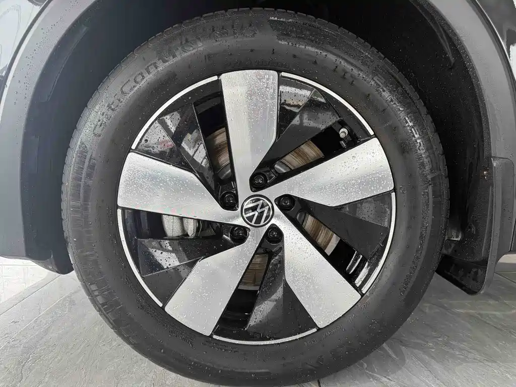 Tiguan L 2024 PRO 330TSI 2WD Smart Travel Edition купить на сайте DeffCars