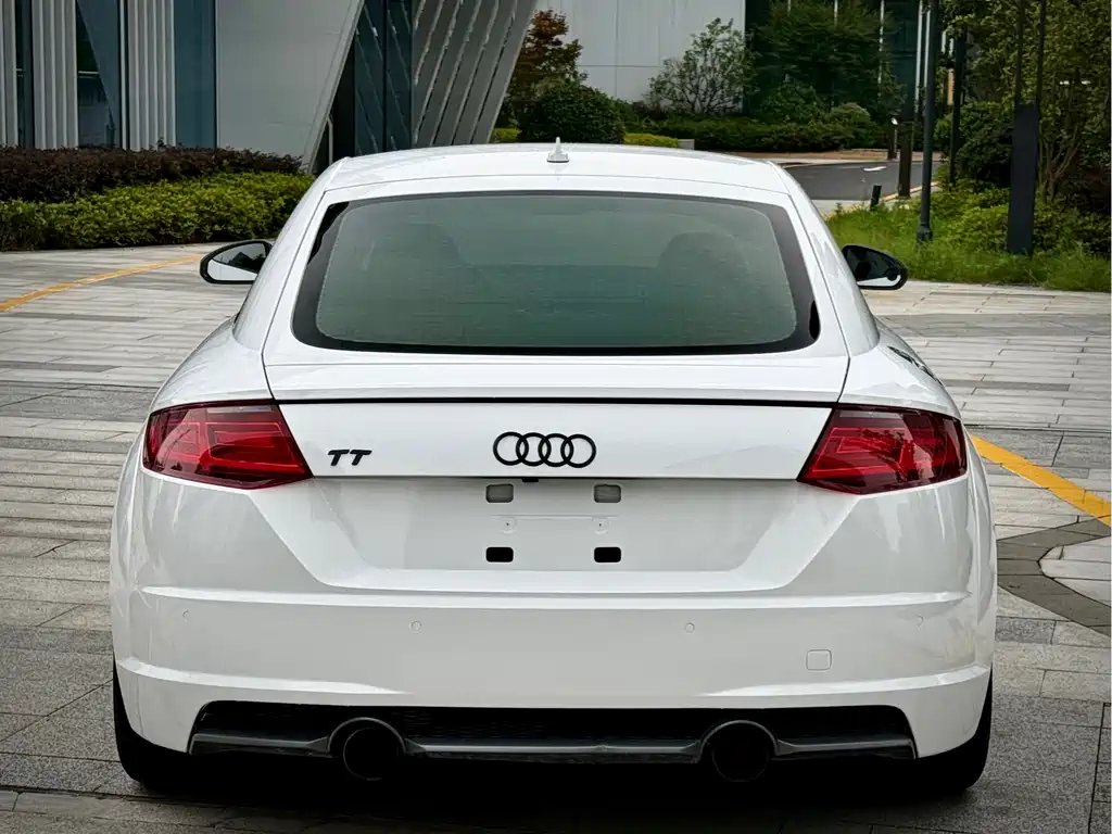 Audi TT 2017 TT Coupe 45 TFSI купить на сайте DeffCars