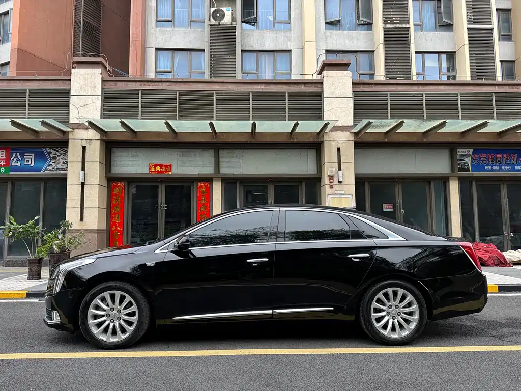 Cadillac XTS 2018 28T Elite купить на сайте DeffCars