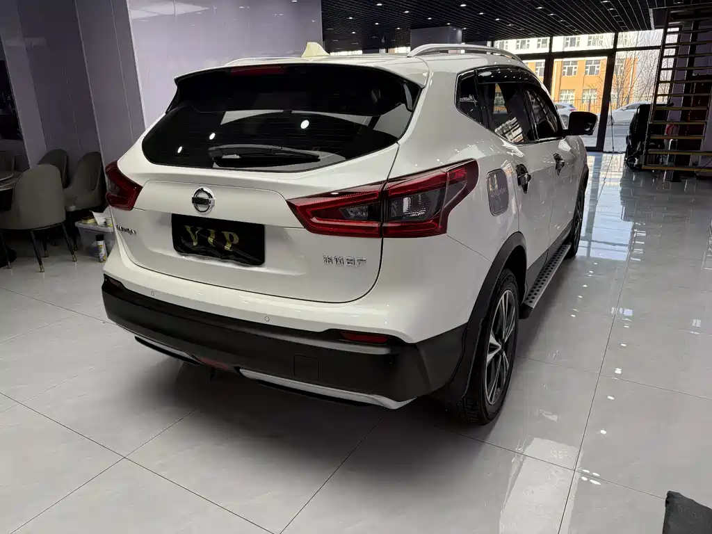 Qashqai 2022 2.0L CVT XV Prem Deluxe Edition купить на сайте DeffCars