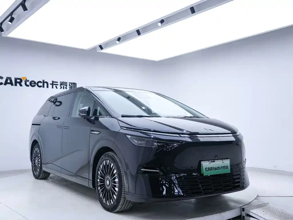 Xpeng X9 2025 pure electric 740 long battery life Max купить на сайте DeffCars