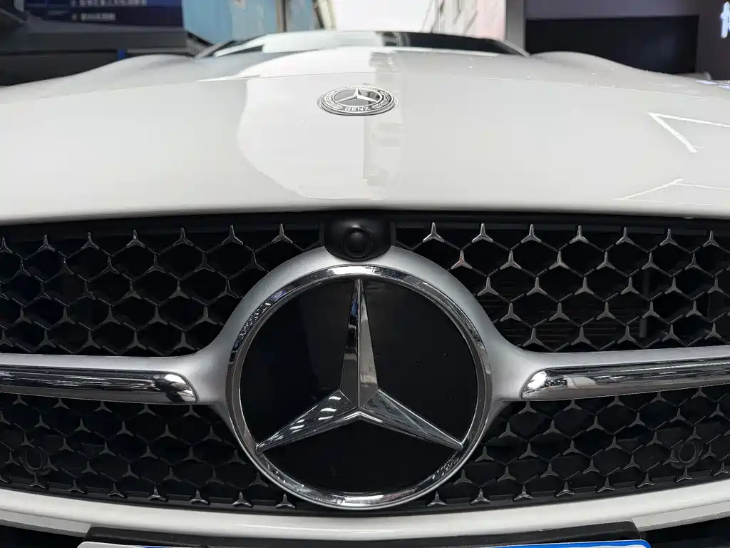 Mercedes-Benz C-Class 2023 facelift C 260 L sports version купить на сайте DeffCars