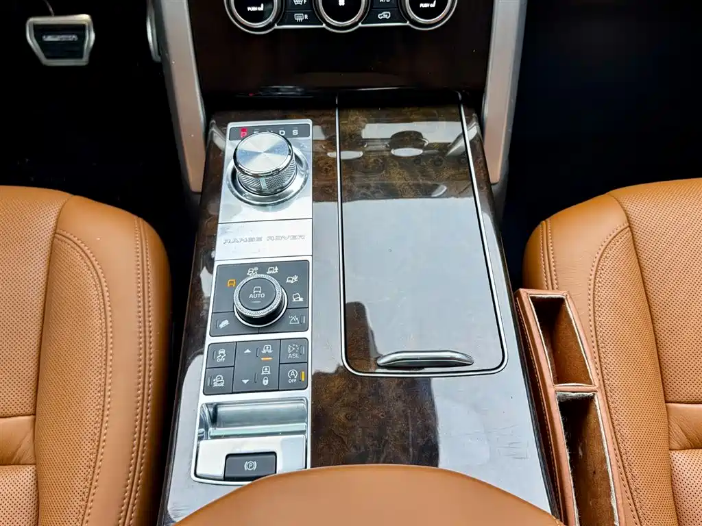 Range Rover 2016 5.0 SC V8 AB Peak Creation Extended Edition купить на сайте DeffCars