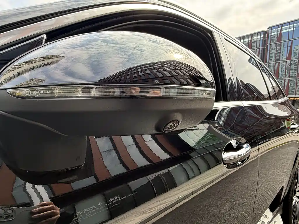 Mercedes-Benz GLC 2025 GLC 300 L 4MATIC luxury model 5 seats купить на сайте DeffCars