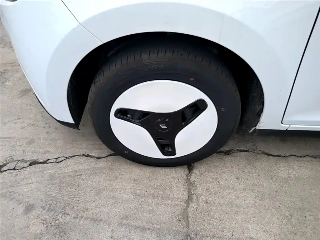 Yizhi EV2 2026 PLUS+ comfort model купить на сайте DeffCars
