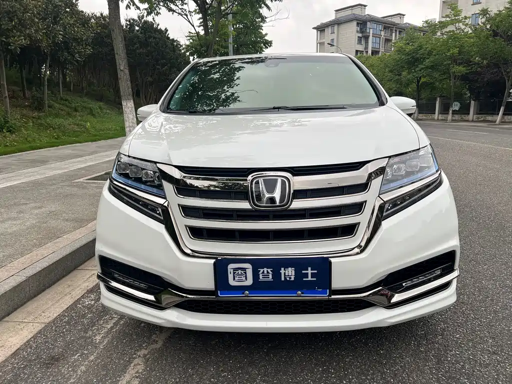 Alison 2019 2.0L Hybrid Deluxe Edition купить на сайте DeffCars