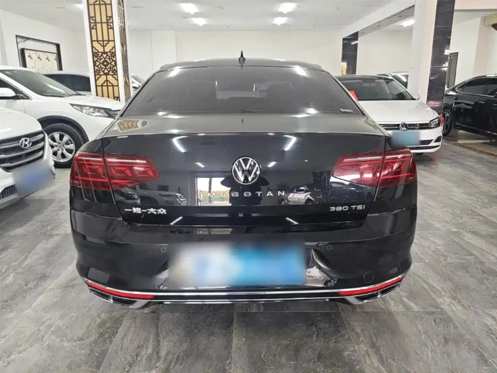 Magotan 2023 2 million commemorative edition 280TSI DSG leading model купить на сайте DeffCars