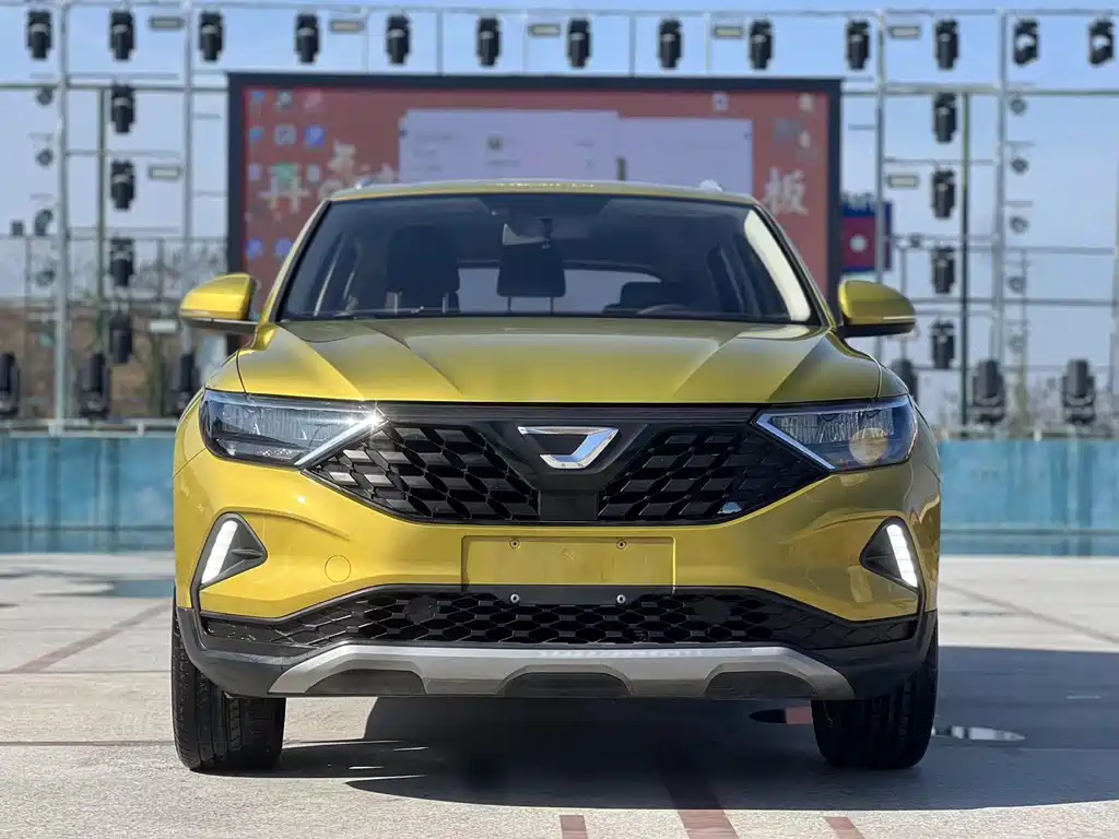 Jetta VS5 2019 280TSI manual aggressive type купить на сайте DeffCars