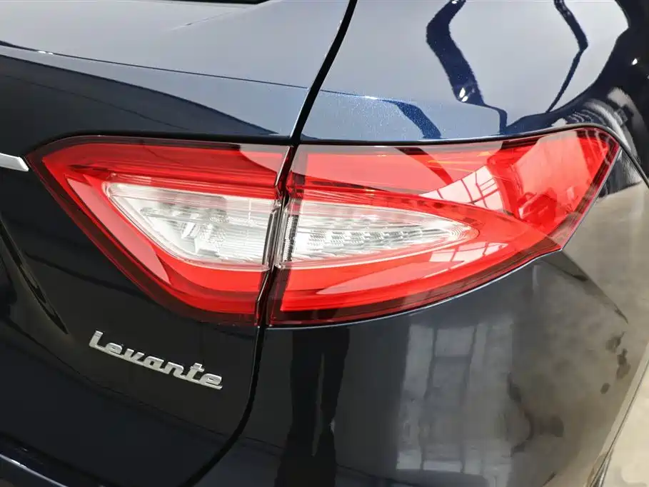 Levante 2019 3.0T Standard Edition National VI купить на сайте DeffCars