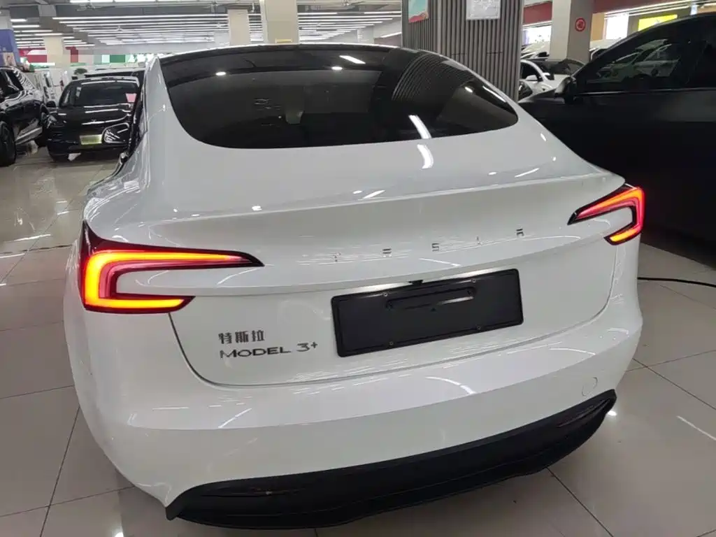 Model 3 2025 rear-wheel drive version купить на сайте DeffCars
