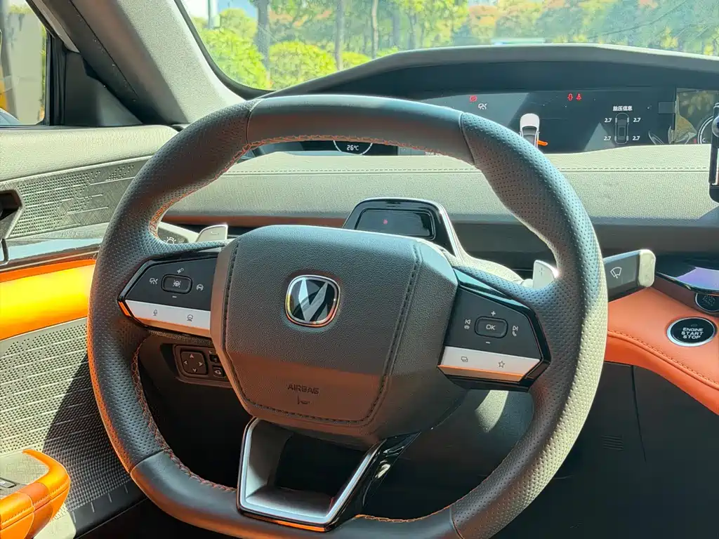Changan UNI-V 2023 1.5T sports version купить на сайте DeffCars