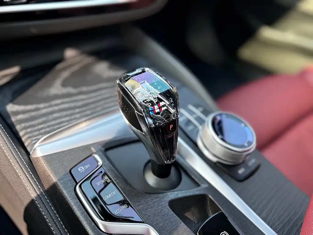 BMW 5 Series 2023 facelift 530Li exclusive M sports package купить на сайте DeffCars