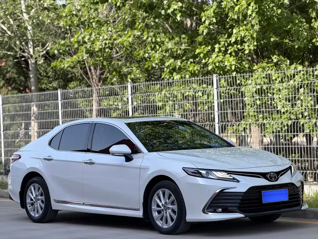 Camry 2021 2.0G Deluxe Edition купить на сайте DeffCars