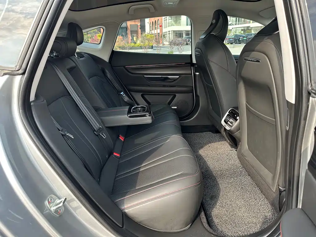 Xpeng P7 2022 586G купить на сайте DeffCars