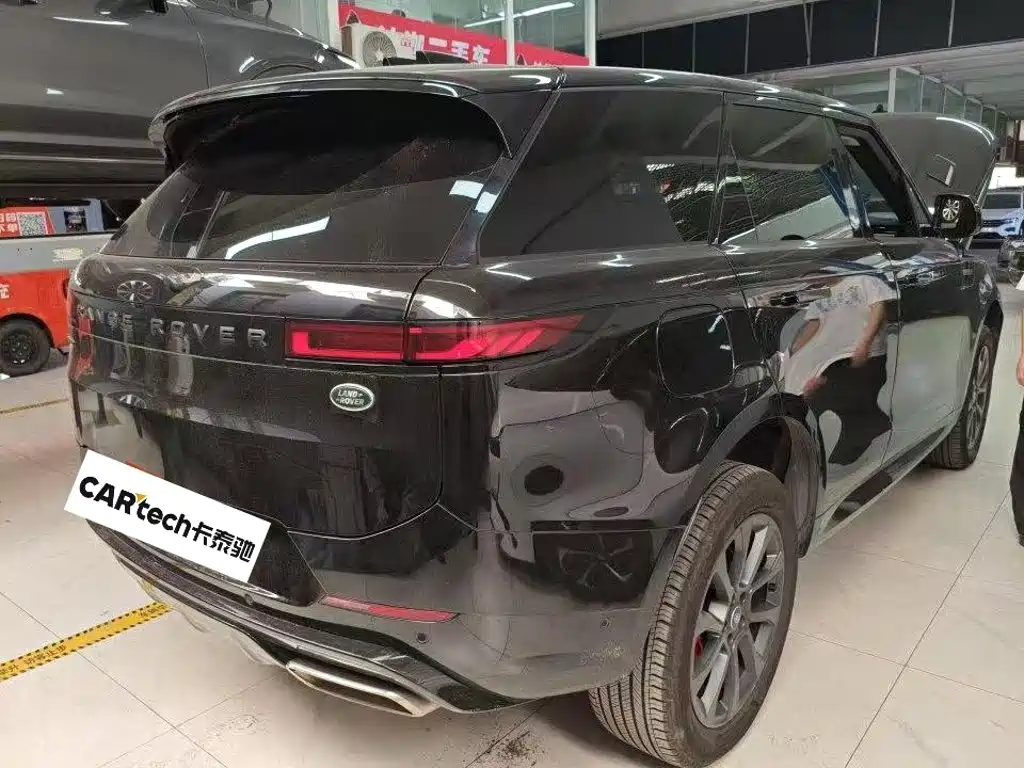 Range Rover Sport 2024 400PS Dynamic SE купить на сайте DeffCars